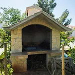 Apartments Brodarica Beach Apartment *