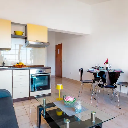 Apartments Brodarica Beach Apartman