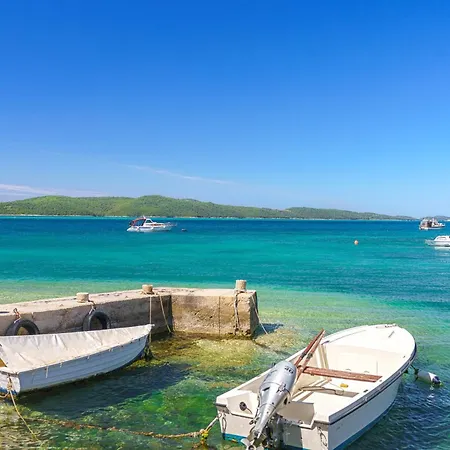 Apartments Brodarica Beach Appartement *